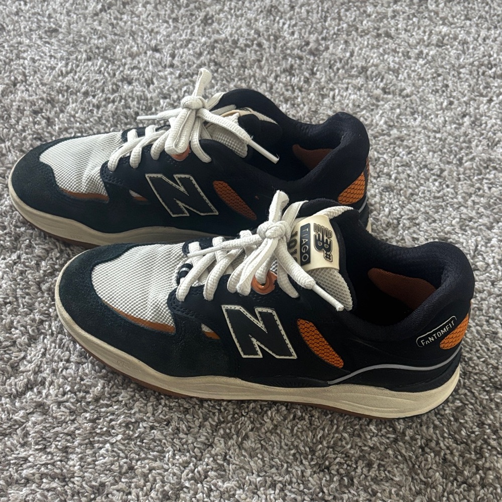 New Balance Women’s Skateboarding Shoes 1010 Tiago Black Orange Sneaker Size 5.5 - Picture 4 of 9